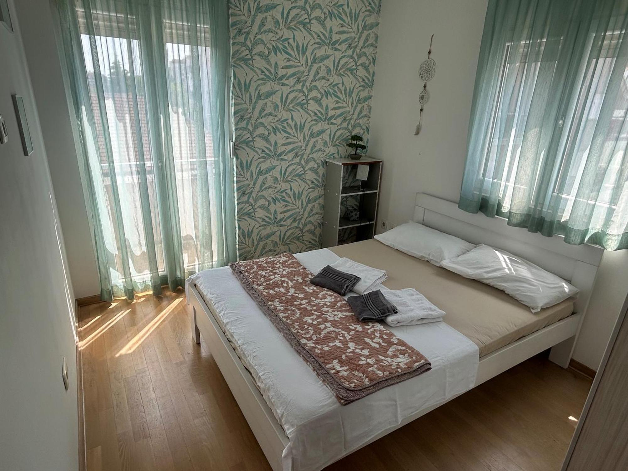 Ana'S 2 Bedrooms Lovely Flat Podgorica Eksteriør billede